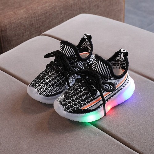 Black_baskets-lumineuses-a-led-pour-enfants-c_variants-1.jpg