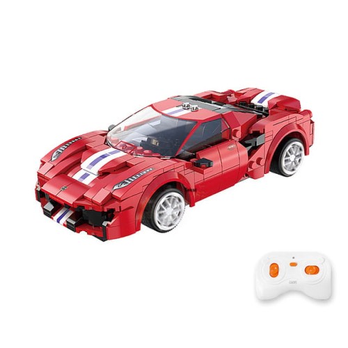 Sportowe auto z klocków do składania zabawka.jpeg