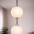 Nowoczesna lampa z podwójnymi kulami.png
