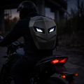 Plecak na kask motocyklowy TYTANOWY wodoodporny HARD SHELL LED z podświetlanymi oczami