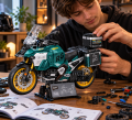 Klocki Technic Motocykl Turystyczny BMW R1250 GS z Kuframi 831 elem. – Skala 1:8 Model Motocykla